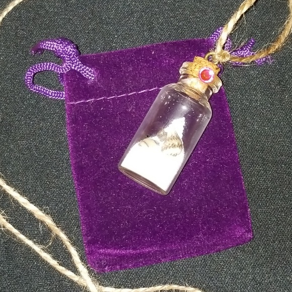 Sea shells in a bottle necklace - Picture 3 of 5